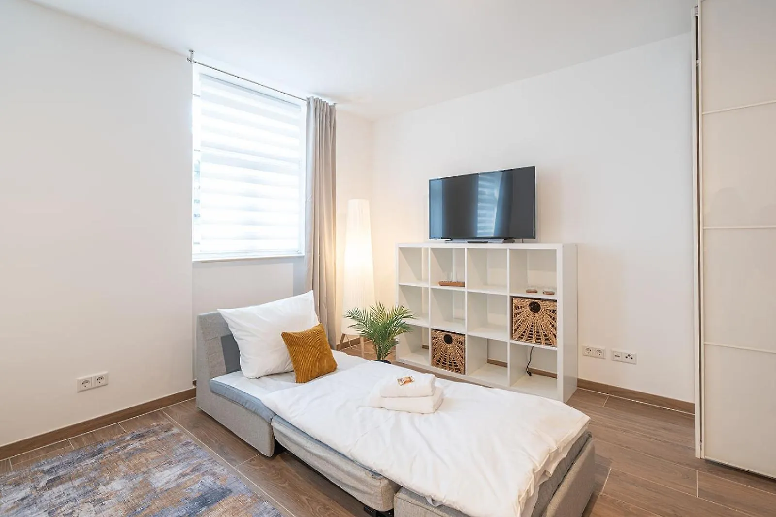 Benville Dresden - Grosser Garten - Modern -Wlan Apartment